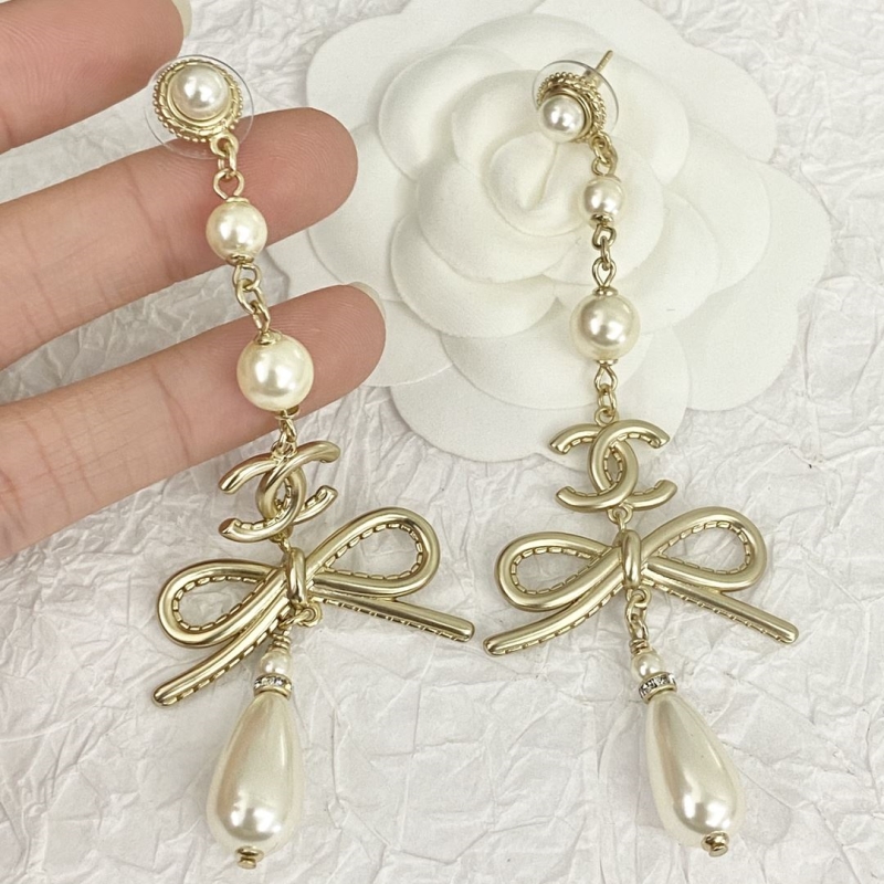 Ch**el earrings